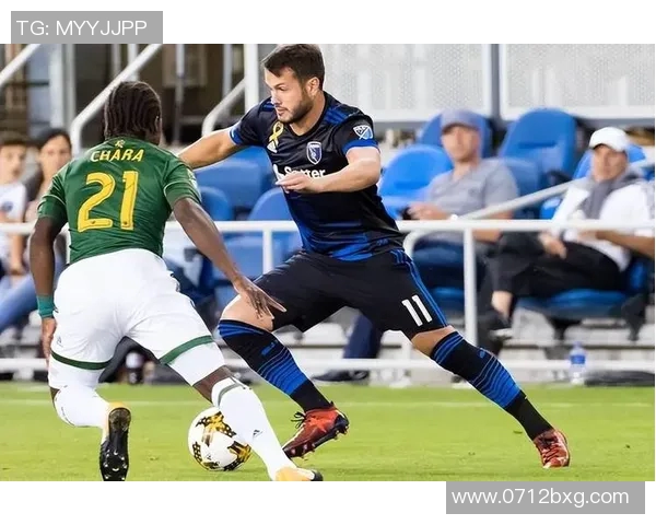 温哥华白帽与费城联合的激烈对决揭示足球战术与团队精神的较量