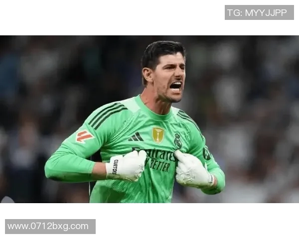 库尔图瓦：守护者的传奇之路与足球世界的辉煌成就